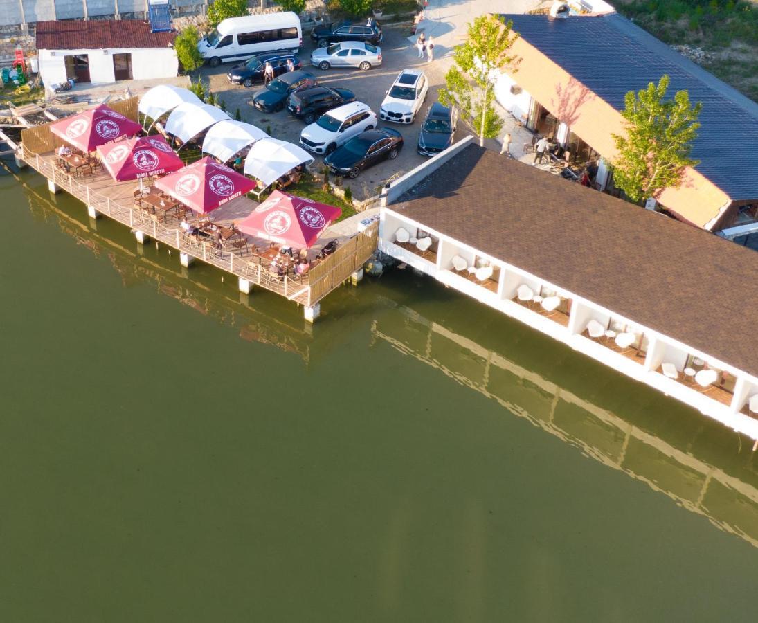 La Pescador Dd Hotel Берзаска Екстериор снимка